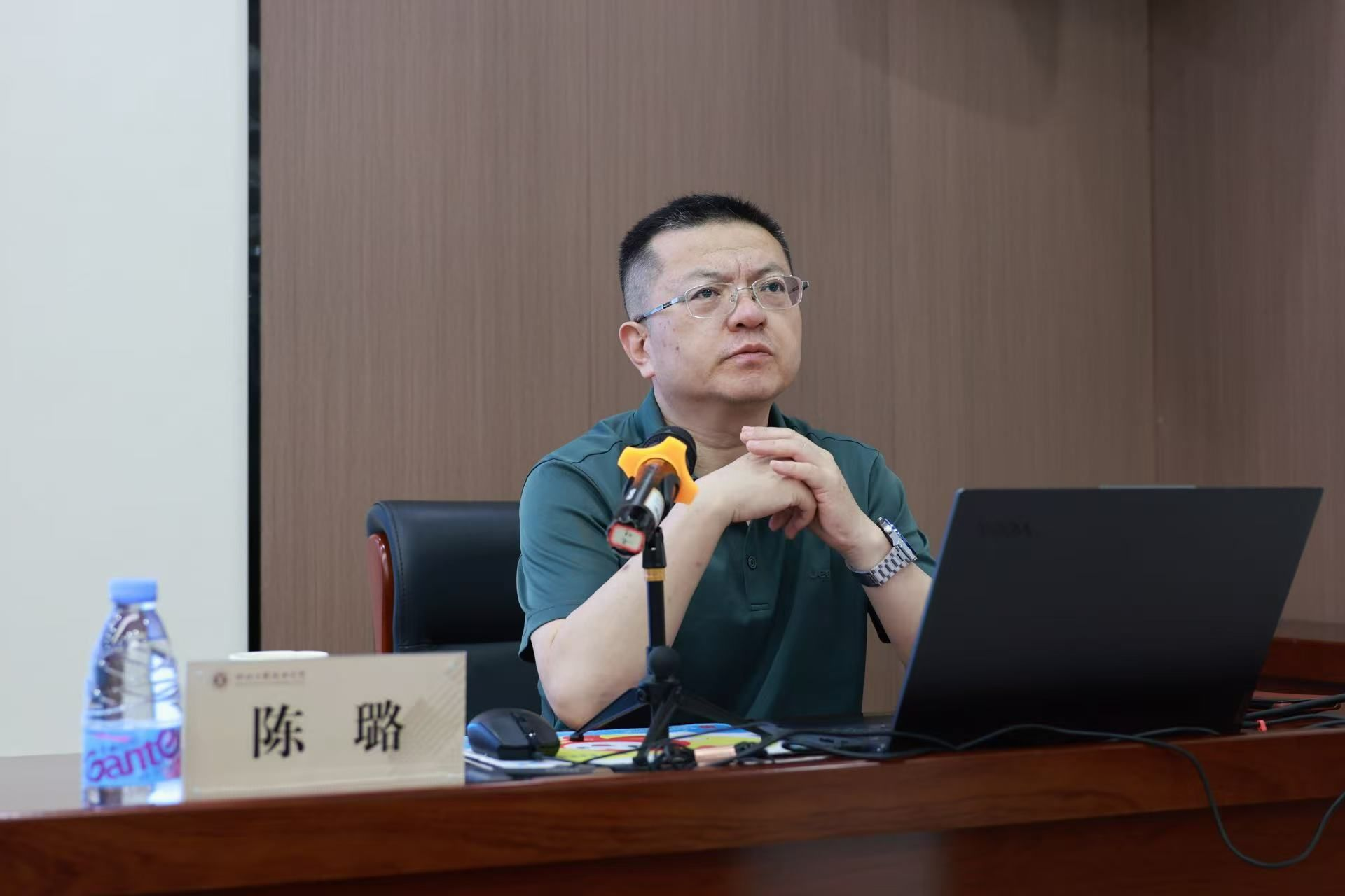 省社科院经济研究所所长陈璐到kaiyun官网作专题报告